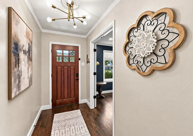 Photo 3 of Single family home for sale at 308 Cyn Valley Dr, Richardson, TX 75080 | MLS# 21375525 | Listing updated on 2026-10-06