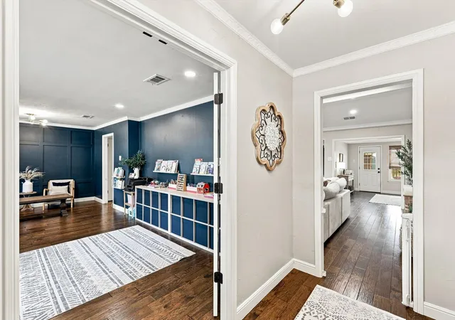 Photo 4 of Single family home for sale at 308 Cyn Valley Dr, Richardson, TX 75080 | MLS# 21375525 | Listing updated on 2026-10-06