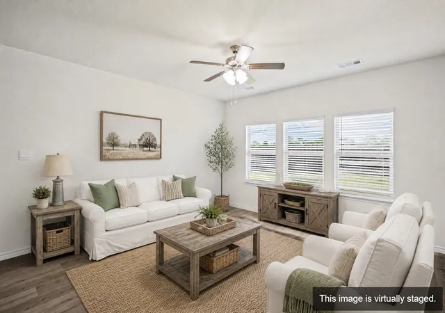 Photo 2 of Single family home for sale at 6036 Tudor Pl, Aubrey, TX 76227 | MLS# 21375693 | Listing updated on 2026-10-06