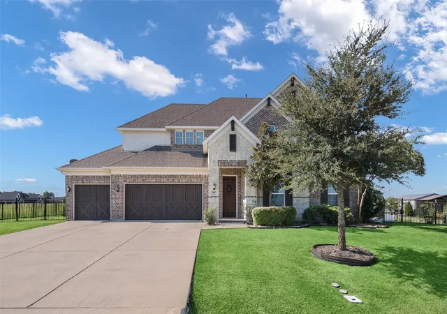 Photo 3 of Single family home for sale at 3807 Wild Flower Ln, Nevada, TX 75173 | MLS# 21374164 | Listing updated on 2026-09-13