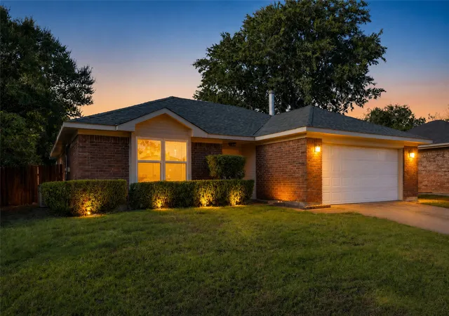 Photo 1 of Single family home for sale at 2513 Poplar Spring Rd, Fort Worth, TX 76123 | MLS# 21375267 | Listing updated on 2026-09-23