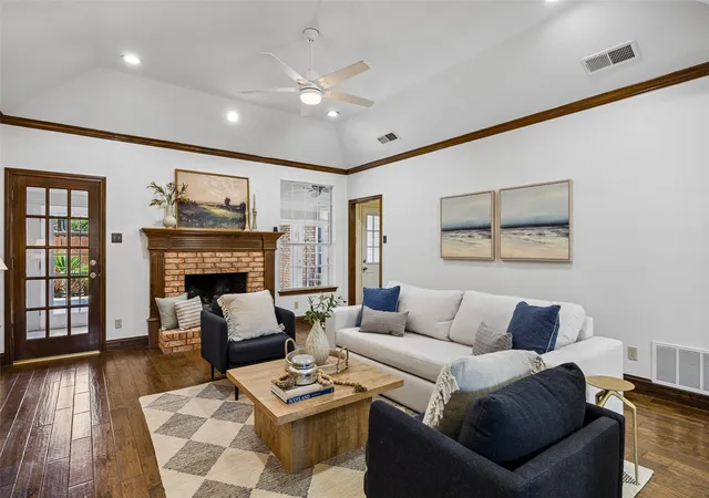 Photo 3 of Sale Pending at 5905 Indian Hills Dr, Garland, TX 75044 | MLS# 21373510 | Listing updated on 2026-10-07