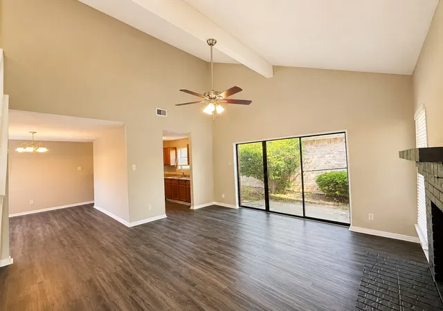 Photo 2 of Sale Pending at 941 Remington Trl, Mesquite, TX 75181 | MLS# 21375418 | Listing updated on 2026-09-08