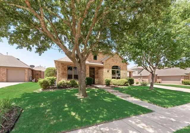 Photo 3 of Sale Pending at 1010 Ranger Rd, Forney, TX 75126 | MLS# 21373656 | Listing updated on 2026-09-13
