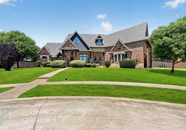 Photo 1 of Single family home for sale at 4082 Water Park Cir, Mansfield, TX 76063 | MLS# 21375520 | Listing updated on 2026-10-04