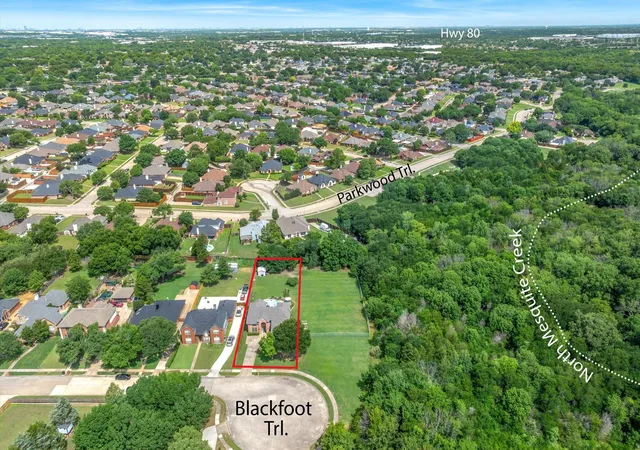 Photo 2 of Single family home for sale at 2113 Blackfoot Trl, Mesquite, TX 75149 | MLS# 21375351 | Listing updated on 2026-09-13