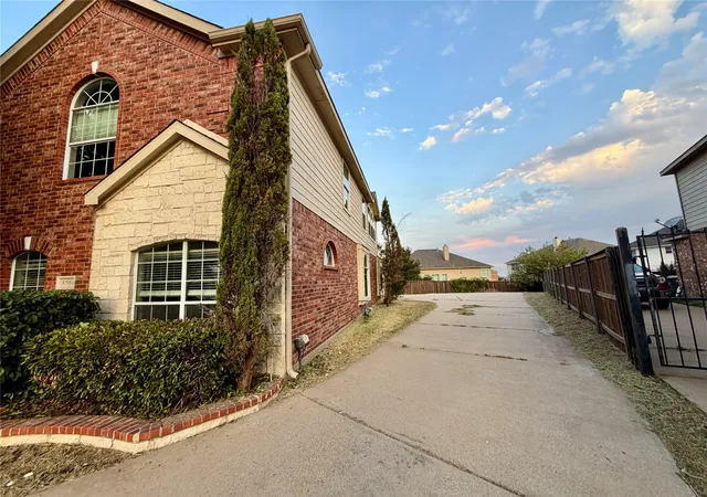 Photo 2 of Single family home for sale at 8504 Cedar Brush Ct, Fort Worth, TX 76123 | MLS# 21371688 | Listing updated on 2026-09-07