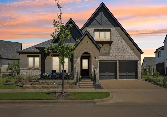 Photo 1 of Single family home for sale at 4705 Cherry Bark Trl, Arlington, TX 76005 | MLS# 21375933 | Listing updated on 2026-09-09