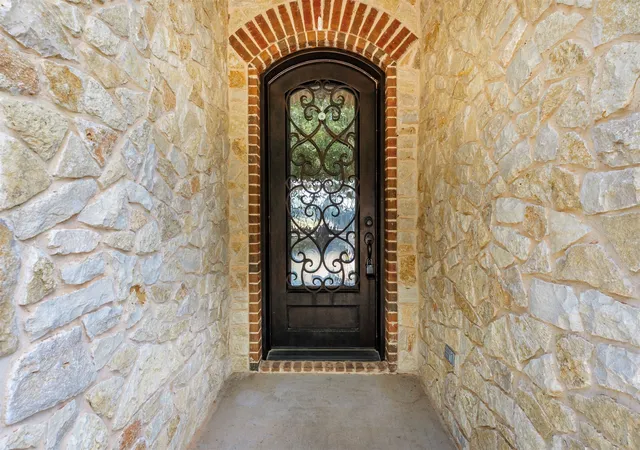 Photo 3 of Single family home for sale at 3224 Fry Boat Ln, Granbury, TX 76049 | MLS# 21376111 | Listing updated on 2026-10-07