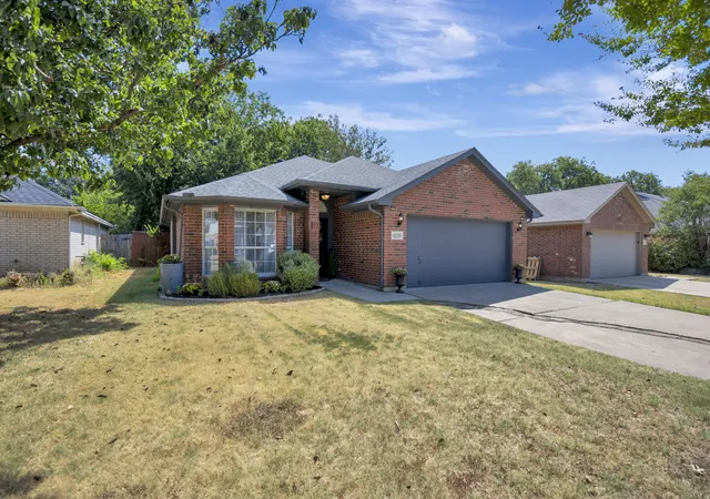 Photo 2 of Single family home for sale at 4220 Maryanne Pl, Haltom City, TX 76137 | MLS# 21372171 | Listing updated on 2026-10-07