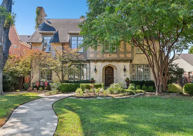 Photo 2 of Mansion for sale at 3133 Purdue Ave, Dallas, TX 75225 | MLS# 21372986 | Listing updated on 2026-10-06