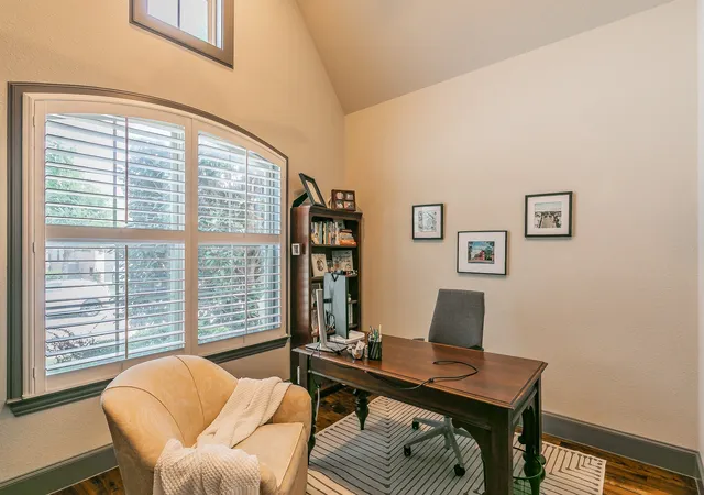 Photo 3 of Single family home for sale at 313 Elkhorn Trl, Keller, TX 76248 | MLS# 21372421 | Listing updated on 2026-10-07