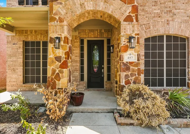 Photo 2 of Single family home for sale at 457 Bristol St, Roanoke, TX 76262 | MLS# 21373950 | Listing updated on 2026-09-22