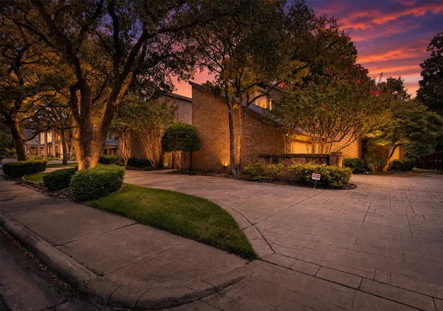 Photo 1 of Single family home for sale at 6822 Blue Mesa Dr, Dallas, TX 75252 | MLS# 21373749 | Listing updated on 2026-09-13
