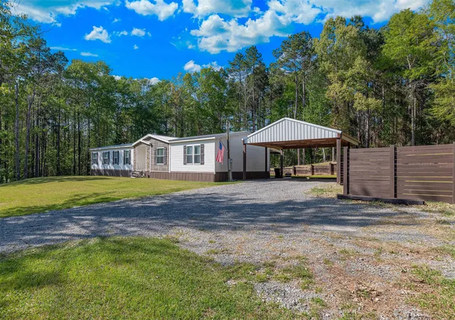 Photo 2 of Manufactured home for sale at 339 Cycle Plant Rd, Benton, LA 71006 | MLS# 21376400 | Listing updated on 2026-09-19