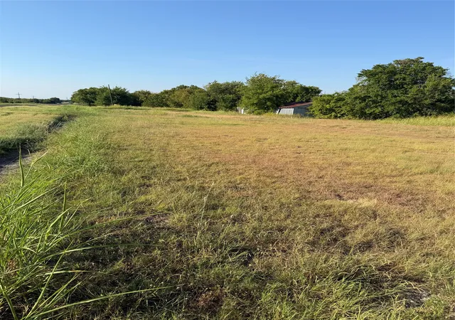Photo 2 of Land for sale at Tbd North Hwy 34, Greenville, TX 75401 | MLS# 21370622 | Listing updated on 2026-09-14