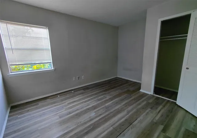 Photo 4 of Single family home for sale at 2909 Wood Thrush St, Grand Prairie, TX 75052 | MLS# 21376596 | Listing updated on 2026-09-11