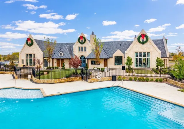 Photo 3 of Single family home for sale at 2856 Chester Dr, Celina, TX 75009 | MLS# 21375424 | Listing updated on 2026-09-15