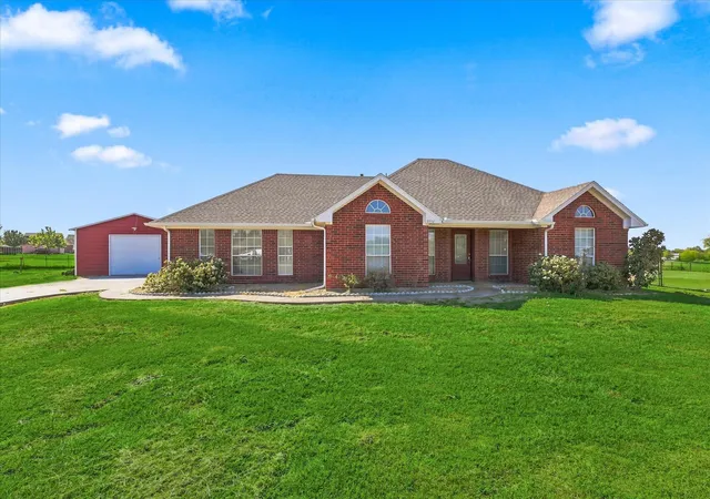 Photo 1 of Sale Pending at 9934 Stonehearth Ln, Forney, TX 75126 | MLS# 21375443 | Listing updated on 2026-09-30