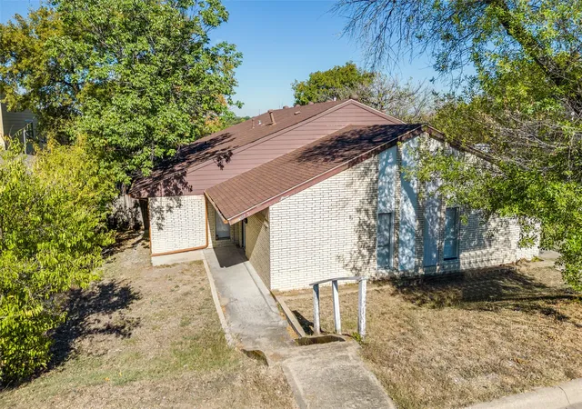 Photo 1 of Multi family home for sale at 8115 Ferguson Rd, Dallas, TX 75228 | MLS# 21376616 | Listing updated on 2026-09-10
