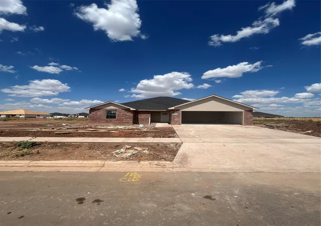 Photo 1 of Sale Pending at 5602 Abbey Rd, Abilene, TX 79606 | MLS# 21376839 | Listing updated on 2026-09-07