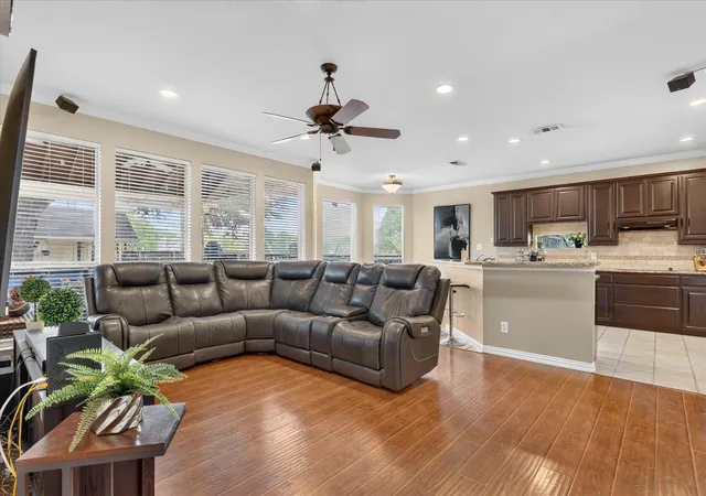 Photo 3 of Single family home for sale at 901 Brittany Dr, Lewisville, TX 75067 | MLS# 21376909 | Listing updated on 2026-09-14
