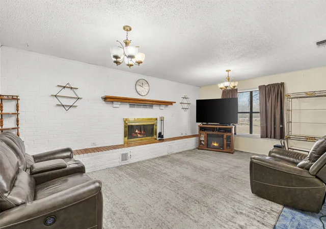 Photo 4 of Single family home for sale at 6024 Fm 1870, Sulphur Springs, TX 75482 | MLS# 21376913 | Listing updated on 2026-09-12