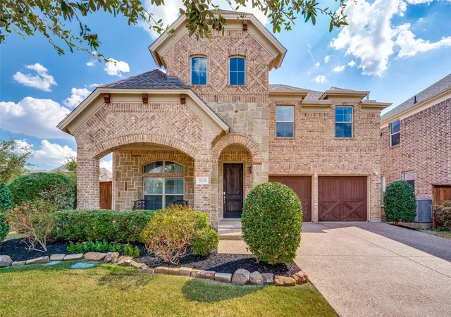 Photo 2 of Sale Pending at 808 Nathanael Greene Ct, Aubrey, TX 76227 | MLS# 21374959 | Listing updated on 2026-10-03