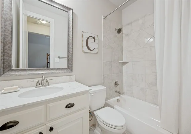Photo 3 of Sale Pending at 808 Nathanael Greene Ct, Aubrey, TX 76227 | MLS# 21374959 | Listing updated on 2026-10-03