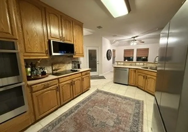 Photo 3 of Single family home for sale at 8716 Hidden Cvs Ct, Fort Worth, TX 76179 | MLS# 21376950 | Listing updated on 2026-09-14