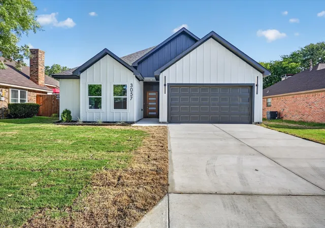 Photo 1 of Single family home for sale at 3057 Brandywine, Denton, TX 76209 | MLS# 21373809 | Listing updated on 2026-09-14