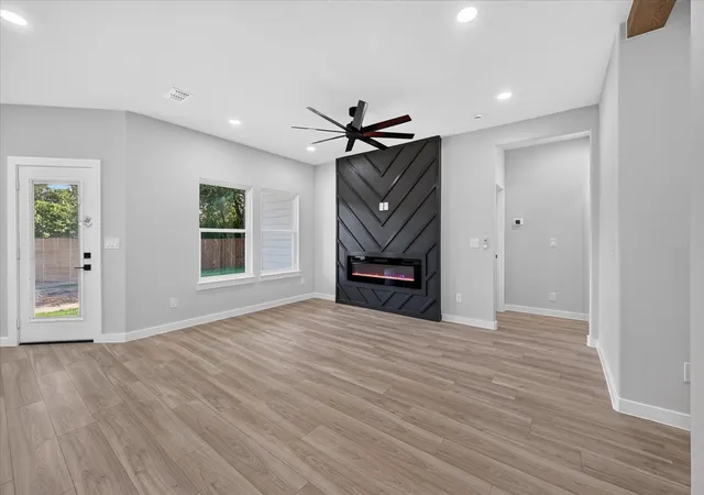 Photo 4 of Single family home for sale at 3057 Brandywine, Denton, TX 76209 | MLS# 21373809 | Listing updated on 2026-09-14