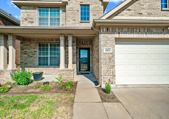 Photo 2 of Single family home for sale at 4432 Rush River Trl, Fort Worth, TX 76123 | MLS# 21376344 | Listing updated on 2026-09-14