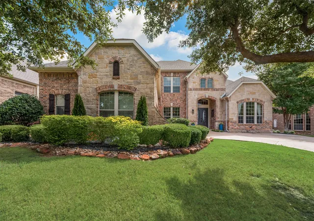 Photo 2 of Single family home for sale at 409 Silverado Trl, Keller, TX 76248 | MLS# 21374744 | Listing updated on 2026-10-04