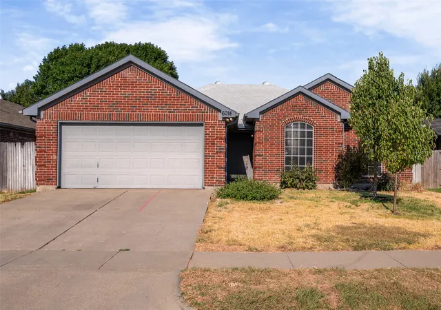 Photo 1 of Sale Pending at 6014 Harwood Xing Dr, Arlington, TX 76018 | MLS# 21374849 | Listing updated on 2026-09-12