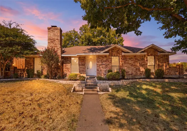 Photo 1 of Single family home for sale at 4109 Tracey Trl, Rowlett, TX 75088 | MLS# 21372164 | Listing updated on 2026-09-12