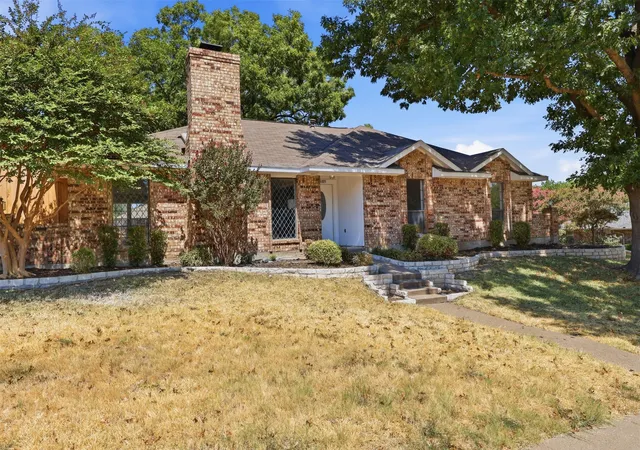 Photo 2 of Single family home for sale at 4109 Tracey Trl, Rowlett, TX 75088 | MLS# 21372164 | Listing updated on 2026-09-12
