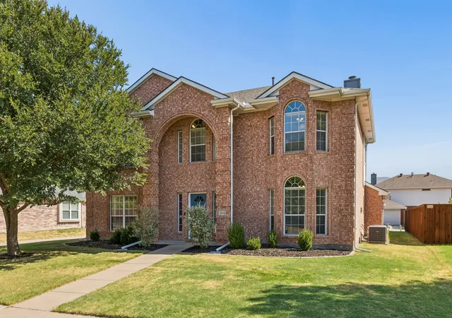 Photo 1 of Single family home for sale at 1532 Pine Blf Dr, Allen, TX 75002 | MLS# 21377005 | Listing updated on 2026-09-25