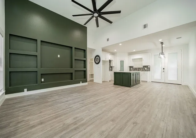 Photo 3 of Sale Pending at 9469 Pinewood, Quinlan, TX 75474 | MLS# 21362693 | Listing updated on 2026-09-14