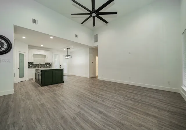 Photo 3 of Sale Pending at 9469 Pinewood, Quinlan, TX 75474 | MLS# 21362693 | Listing updated on 2026-09-14