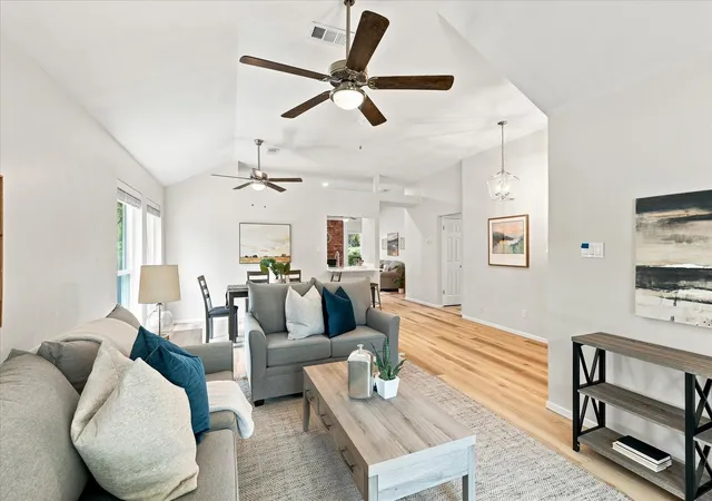 Photo 3 of Sale Pending at 4300 Downsview Ct, Arlington, TX 76016 | MLS# 21368779 | Listing updated on 2026-09-14