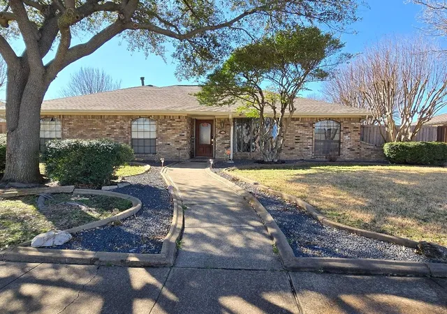 Photo 1 of Single family home for sale at 2004 Cherbourg Dr, Plano, TX 75075 | MLS# 21377092 | Listing updated on 2026-09-18