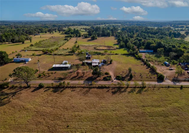 Photo 2 of Manufactured home for sale at 283 Fcr 301 #A & B, Oakwood, TX 75855 | MLS# 21377124 | Listing updated on 2026-09-12