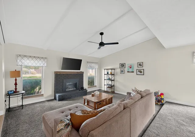 Photo 4 of Single family home for sale at 808 Rushmore Ln, Plano, TX 75023 | MLS# 21376147 | Listing updated on 2026-09-13
