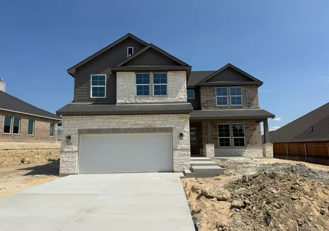 Single family home for sale at 524 Vista Ridge Dr, Weatherford, TX 76087 | MLS# 21377133
