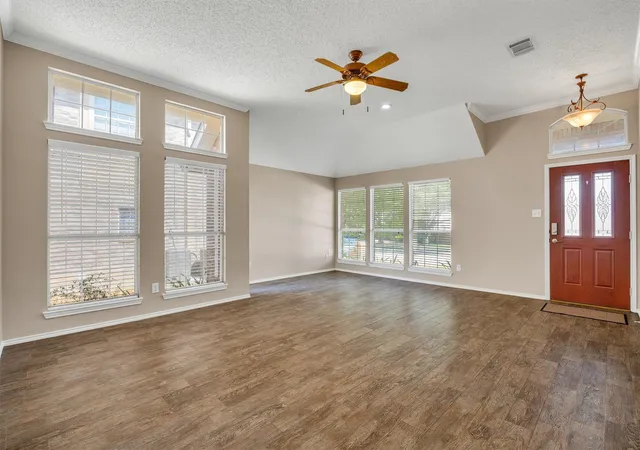 Photo 3 of Single family home for sale at 12 Harper Dr, Allen, TX 75002 | MLS# 21376881 | Listing updated on 2026-09-13