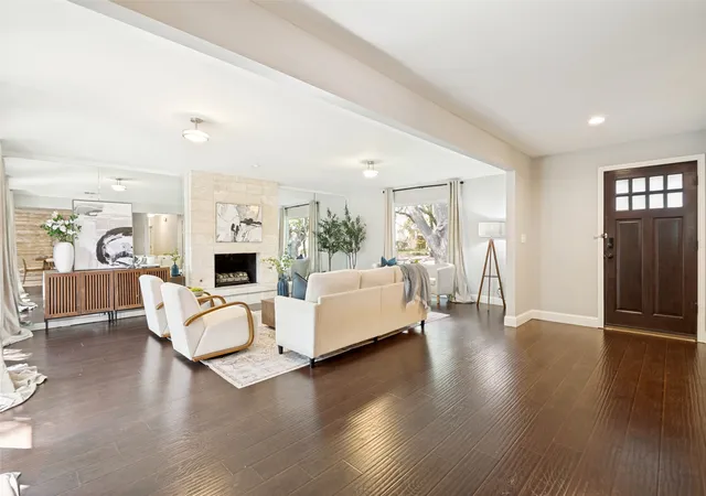 Photo 4 of Sale Pending at 6018 Spring Flower Trl, Dallas, TX 75248 | MLS# 21360349 | Listing updated on 2026-09-10