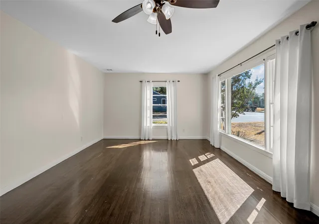 Photo 3 of Single family home for sale at 3801 Grim Ave, Waco, TX 76710 | MLS# 21374811 | Listing updated on 2026-09-12
