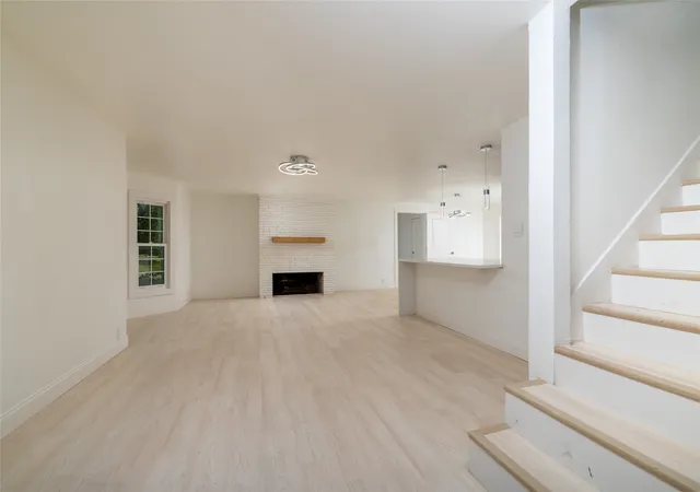 Photo 3 of Single family home for sale at 4104 Middlebrook Rd, Fort Worth, TX 76116 | MLS# 21376982 | Listing updated on 2026-09-10