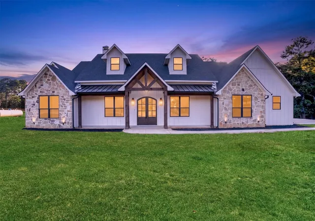 Single family home for sale at 2388 Lansing Switch Rd, Longview, TX 75602 | MLS# 21377188